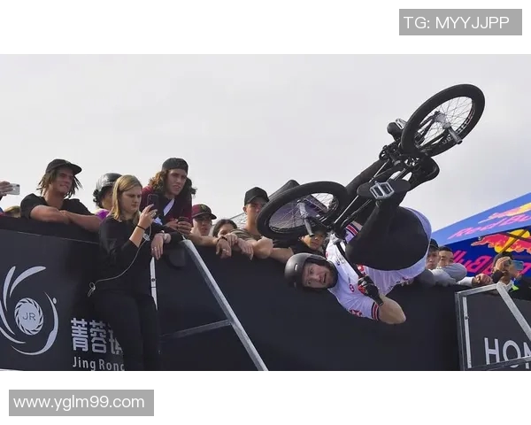 成都极限运动队在极限运动会中的技术表现分析与点评 成都极限运动队在极限运动会中的技术表现分析与点评