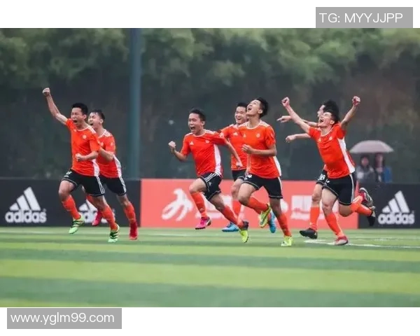 重庆网球队在全国锦标赛中的默契配合与战术分析